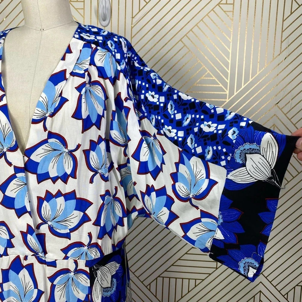 WARM Kimono Sleeve Dress Blue/White Floral‎ - Picture 5 of 12